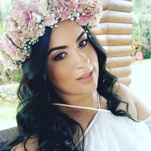 Meet your Posher, Francina